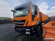 شاحنه افيكو قلاب xway480 مع صندوق ميلرللبيع